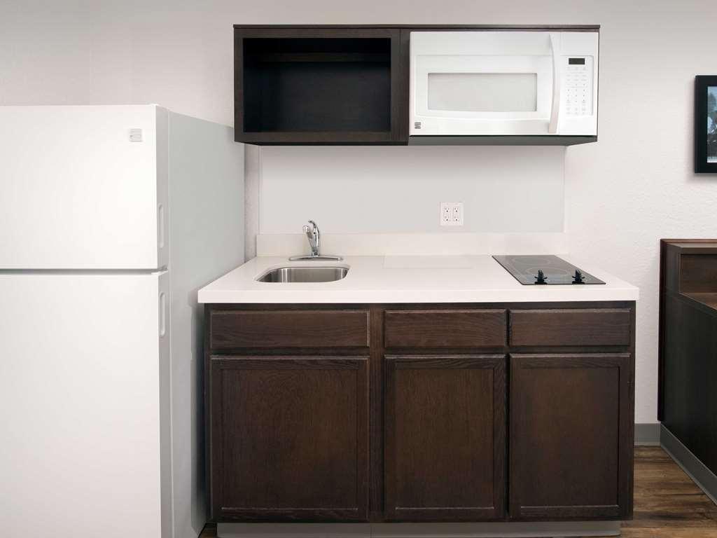 Extended Stay America Select Suites - Cleveland - منتور الغرفة الصورة