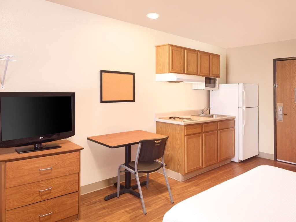 Extended Stay America Select Suites - Cleveland - منتور الغرفة الصورة