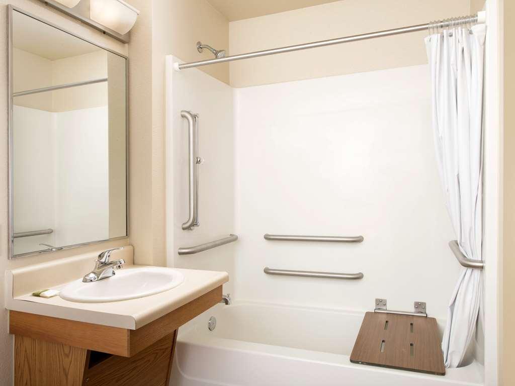 Extended Stay America Select Suites - Cleveland - منتور المظهر الخارجي الصورة