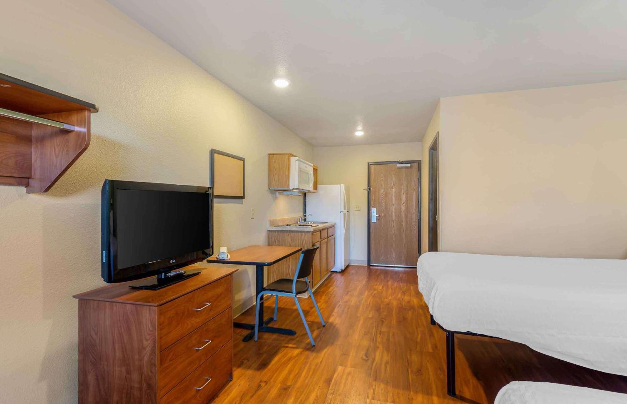 Extended Stay America Select Suites - Cleveland - منتور المظهر الخارجي الصورة