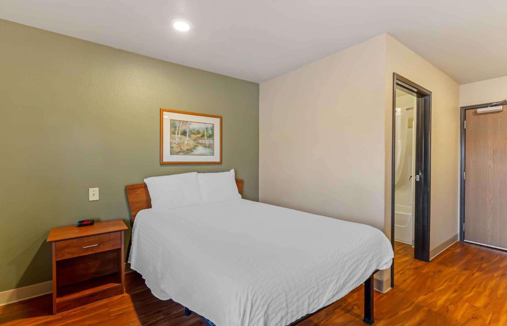 Extended Stay America Select Suites - Cleveland - منتور المظهر الخارجي الصورة